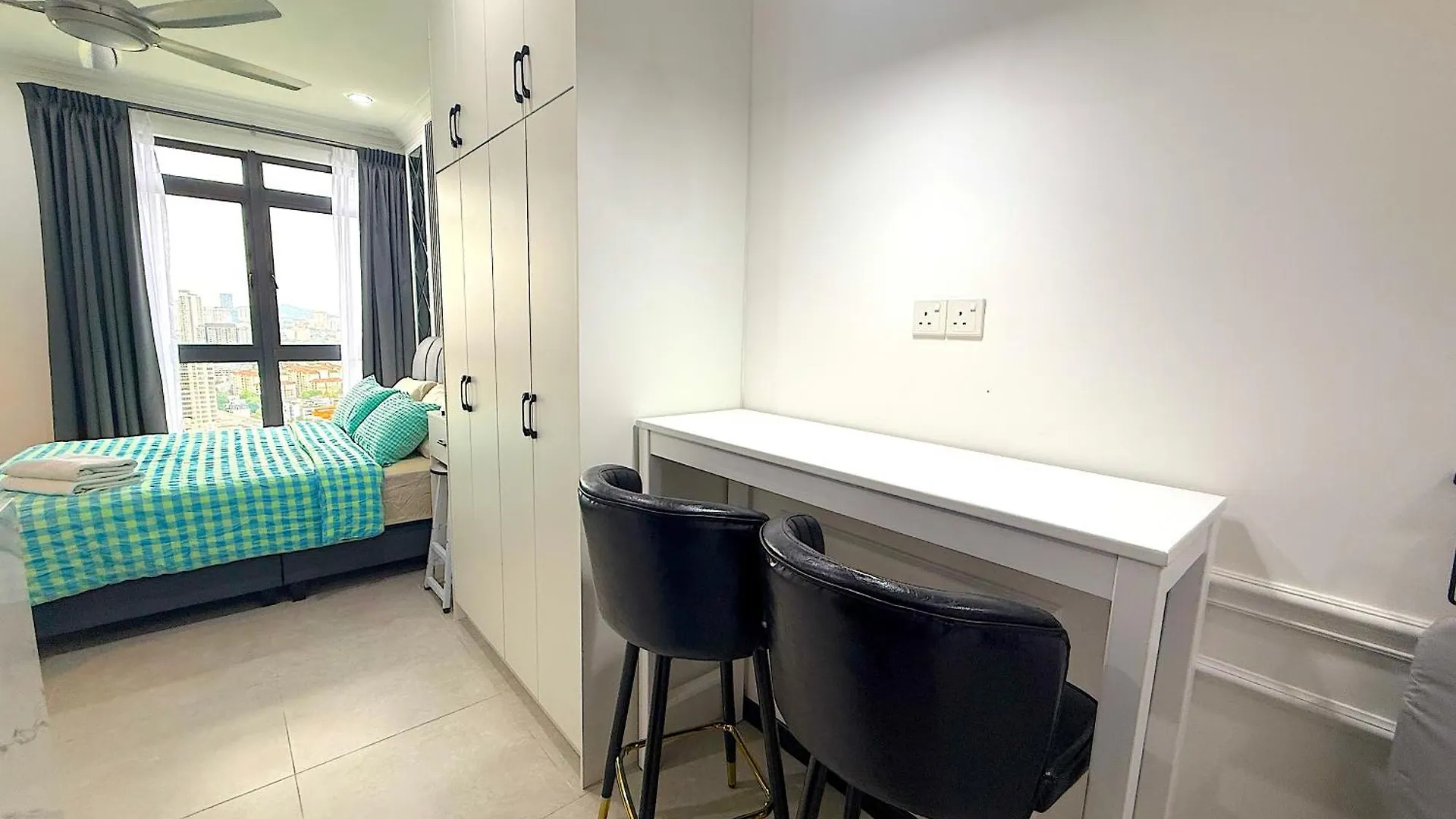 Neu Suites By Cozy Homes Near Gleneagles, Klcc & Lrt Kuala Lumpur Apartamento