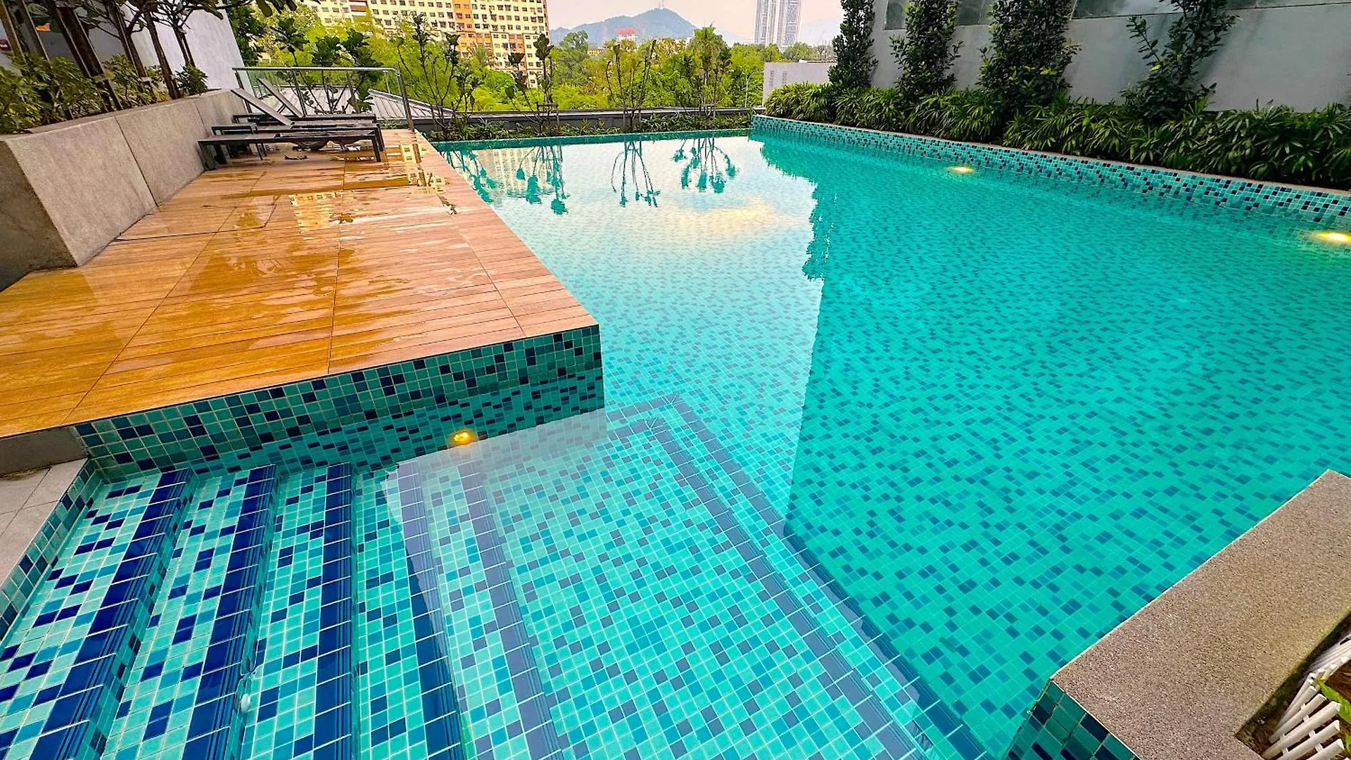 Neu Suites By Cozy Homes Near Gleneagles, Klcc & Lrt Kuala Lumpur Apartamento