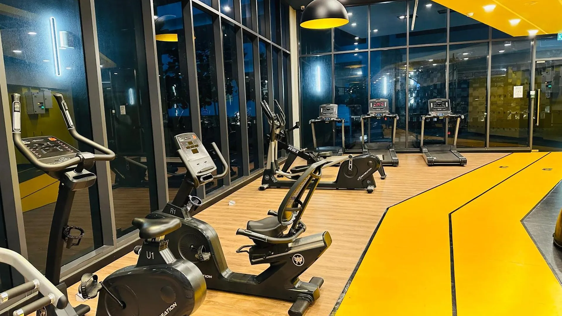 Neu Suites By Cozy Homes Near Gleneagles, Klcc & Lrt Kuala Lumpur 0*,  Malasia